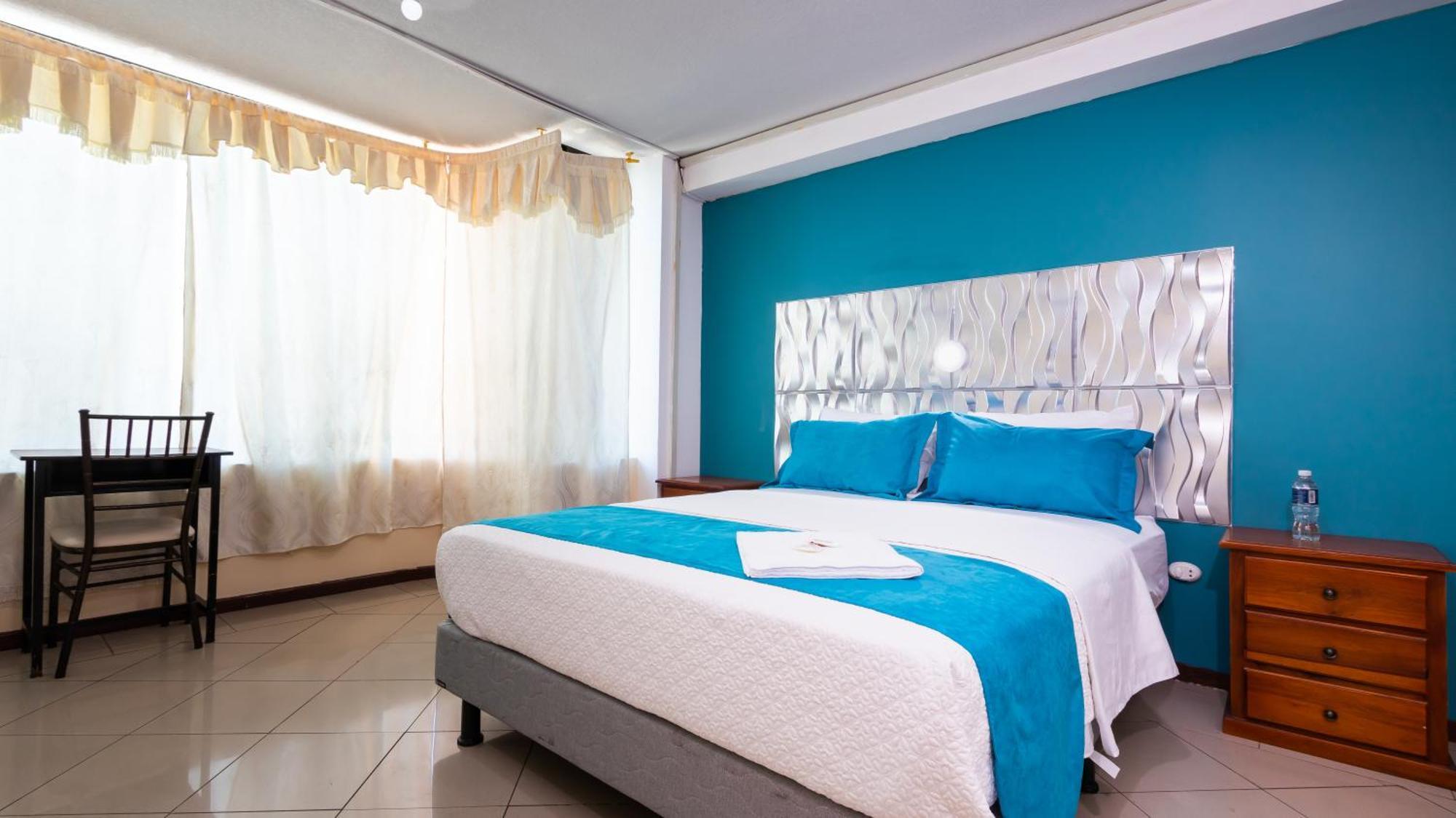 Hotel Miraflores Ibarra Exteriör bild